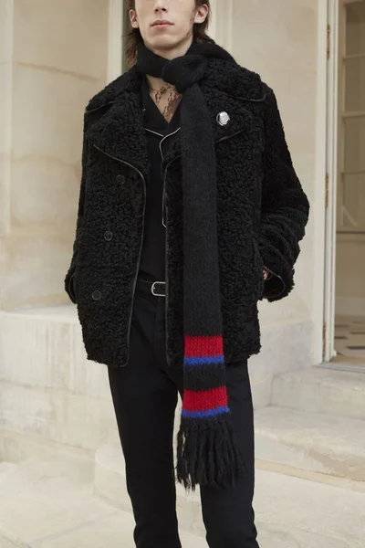 Look 48